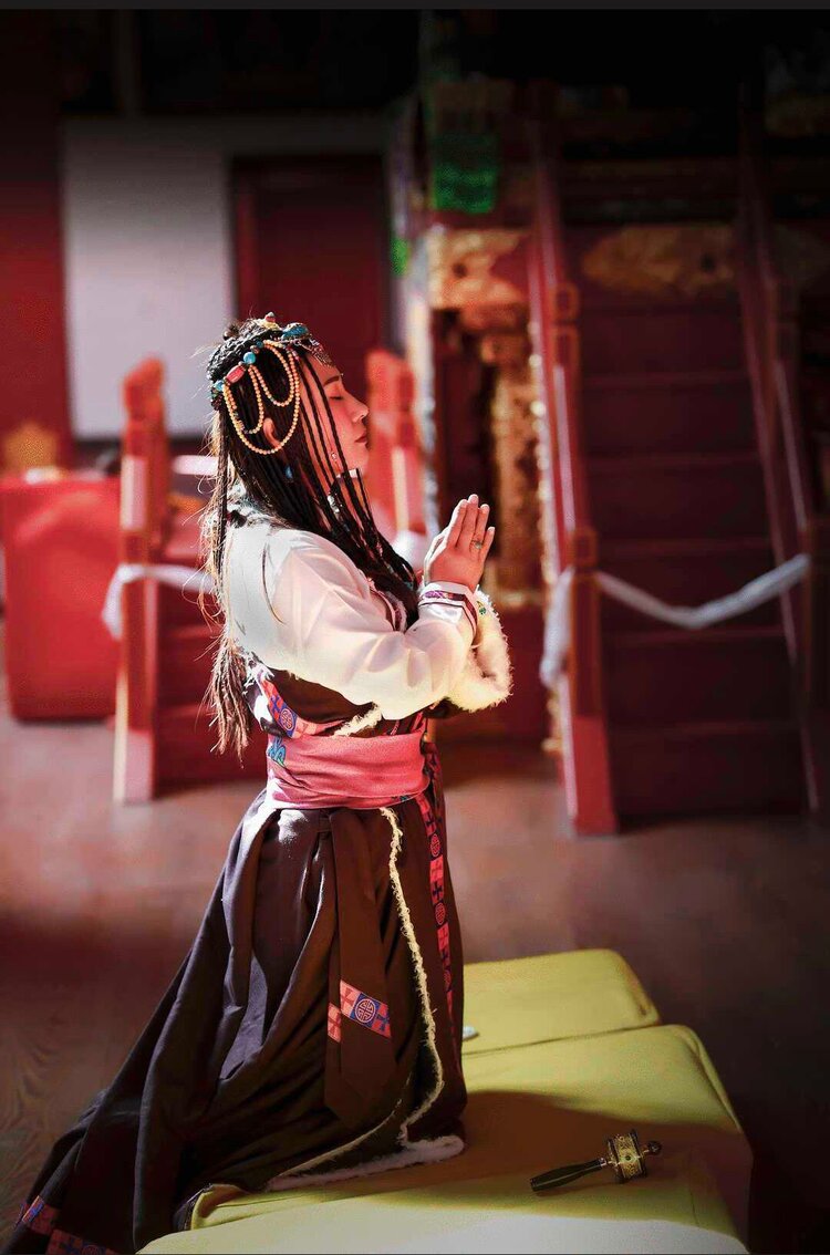 雪儿🎤V娱热点