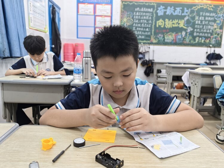 虎校人工智能教育
