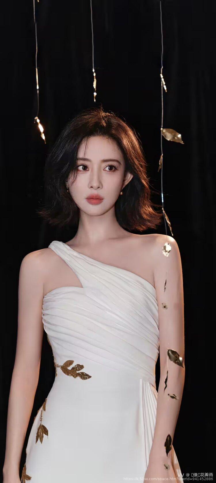 💞傲💞花瓣雨
