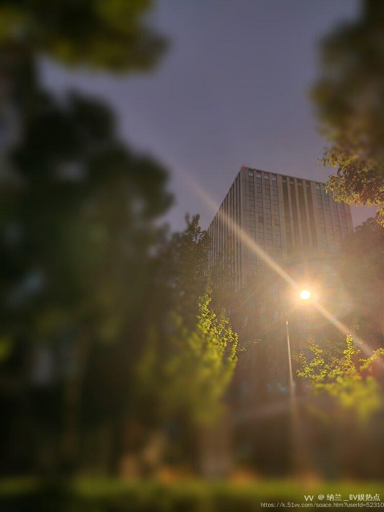 纳兰＿🎤V娱热点