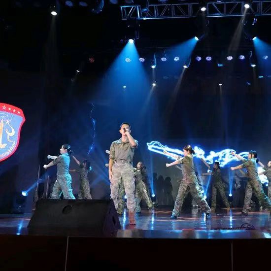 《华人文艺选刊》赵良田主编