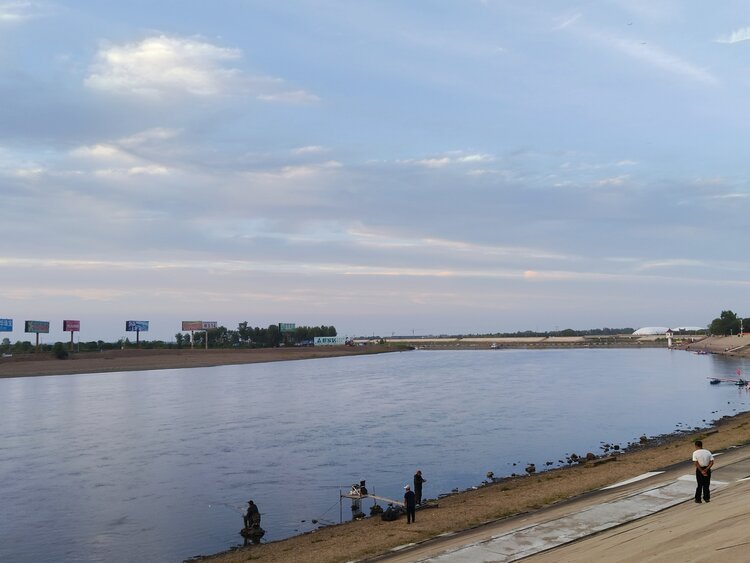 雪儿🎤V娱热点