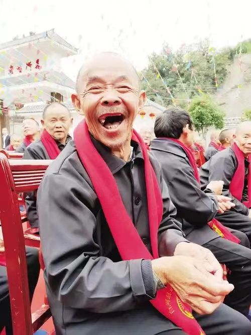 《华人文艺选刊》赵良田主编
