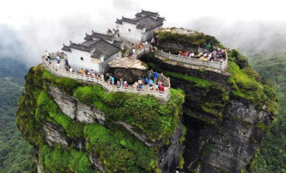 雪儿🎤V娱热点