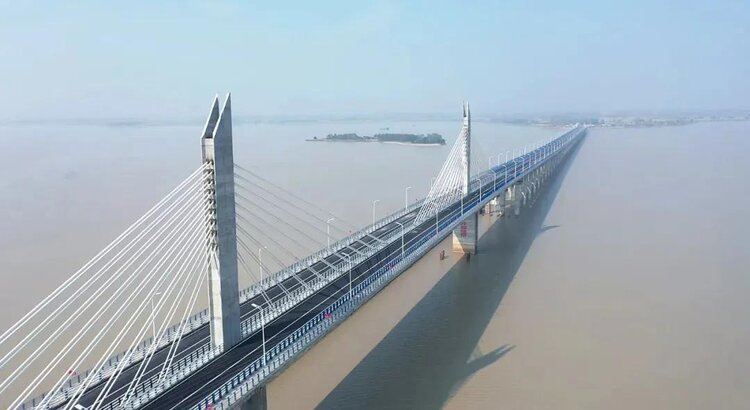 寿县瓦埠湖大桥连接线图片