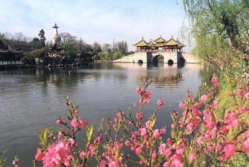 新华【朗诵专区】
