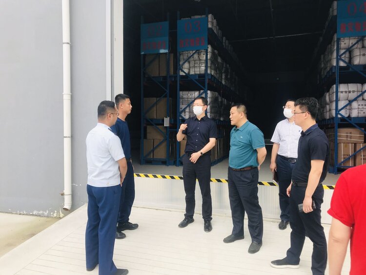 环翠区副区长王大治莅临森林消防中队督导检查工作