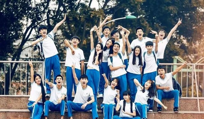 小浅🎤V娱热点