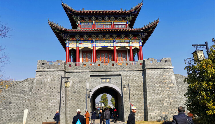 祝宇哲祝毛豆和他的爷爷奶奶游蕲州影视城