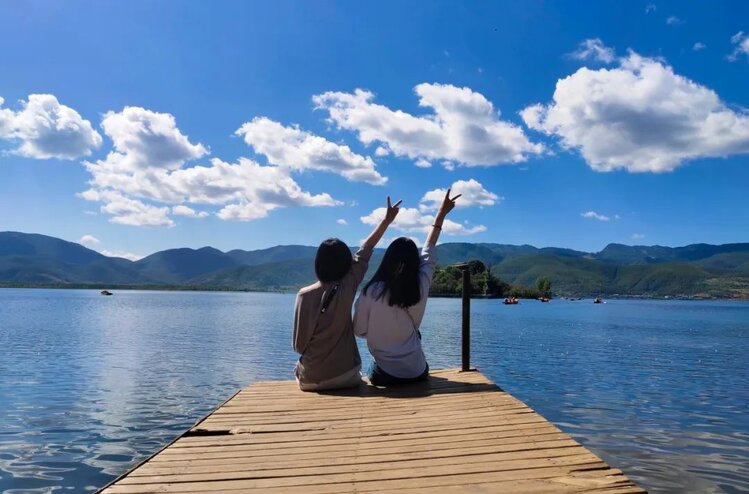 小浅🎤V娱热点