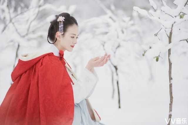 会飞的鱼〔诗人•文声汇影〕