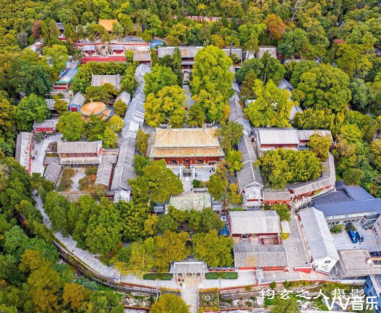 京城第一寺——潭柘寺