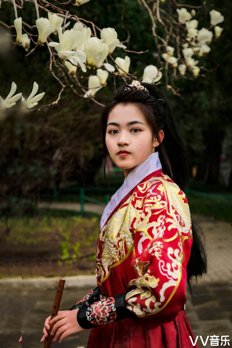 女公子反串锦衣卫