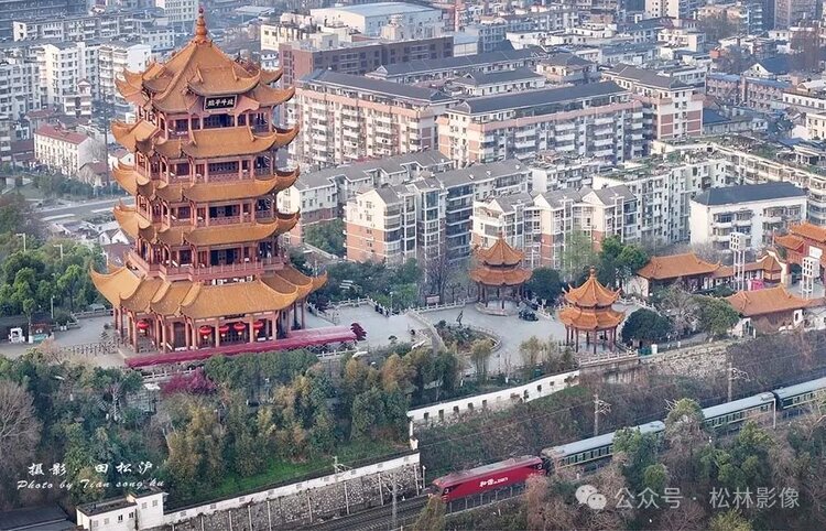 群主   曹大林